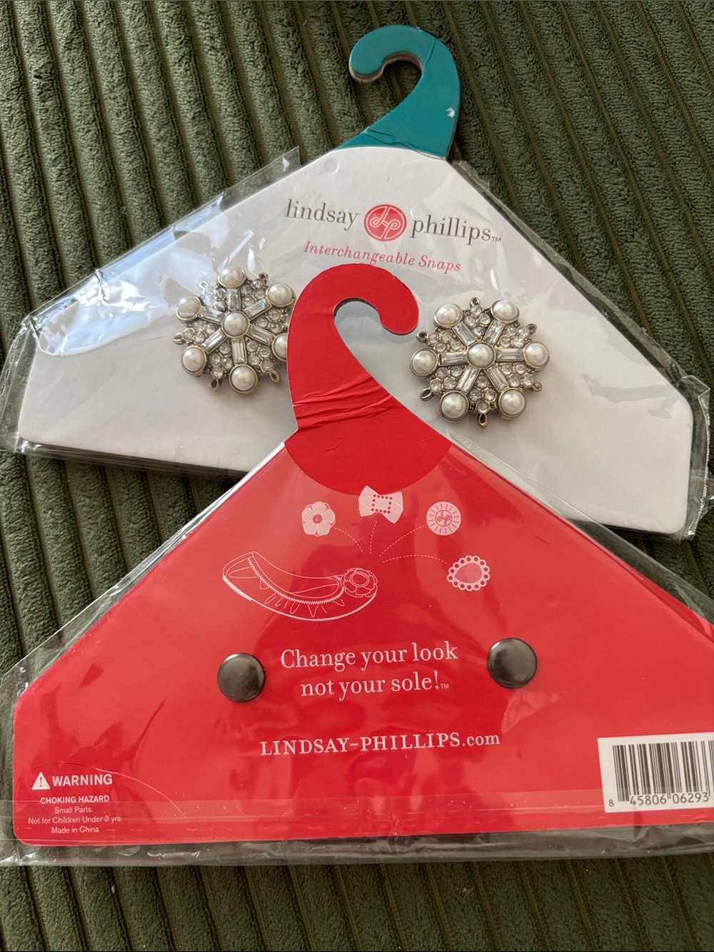 Two new Lindsay Phillips Interchangeable Snaps for Sandals - Picture 2 of 2